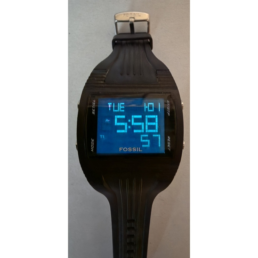 Vintage Fossil LCD Watch Model DQ 1140 New Battery Works